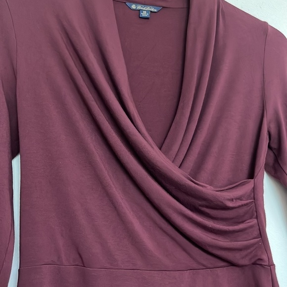 Brooks Brothers Burgundy Blouse. XS - Picture 5 of 5